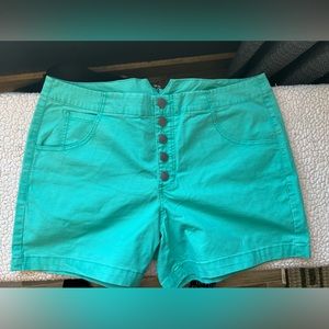 Cabi shorts